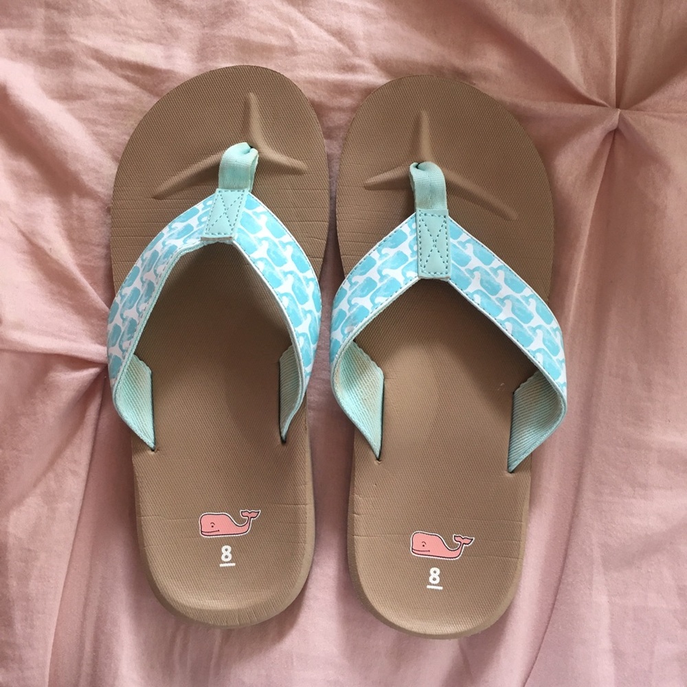 Vineyard Vine Flip Flops